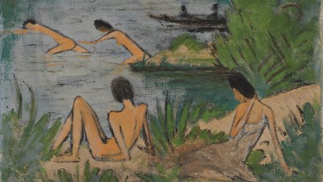 Ein impressionistisches Gemälde zeigt vier nackte Gestalten an einem Seeufer: zwei waten im Wasser, eine sitzt im Gras und eine ruht. Sie sind von üppigen grünen Pflanzen umgeben, im Hintergrund sind ein Boot und zwei Figuren auf dem See zu sehen.