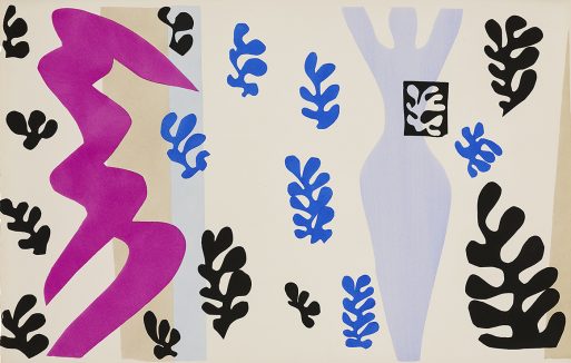 Abstraktes Kunstwerk mit kühnen Formen: eine gezackte rosa Form auf der linken Seite, eine hellblaue Figur auf der rechten Seite und mehrere blaue und schwarze blattähnliche Formen, die auf einem cremefarbenen Hintergrund verstreut sind.